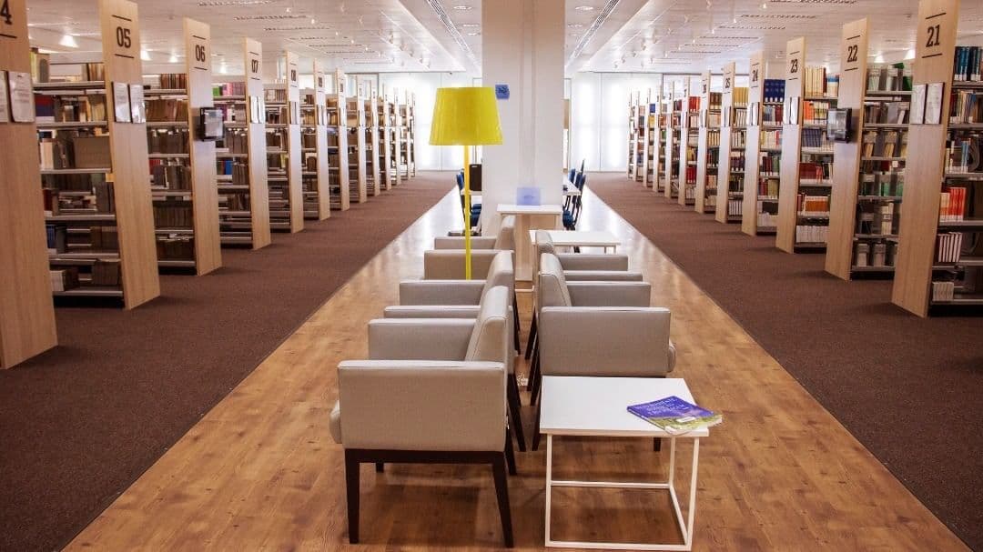 Biblioteca Interno